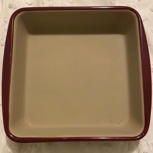 The pampered chef stoneware 9x9x2
